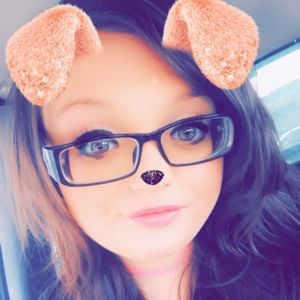 Meet your Posher, Ashlyn